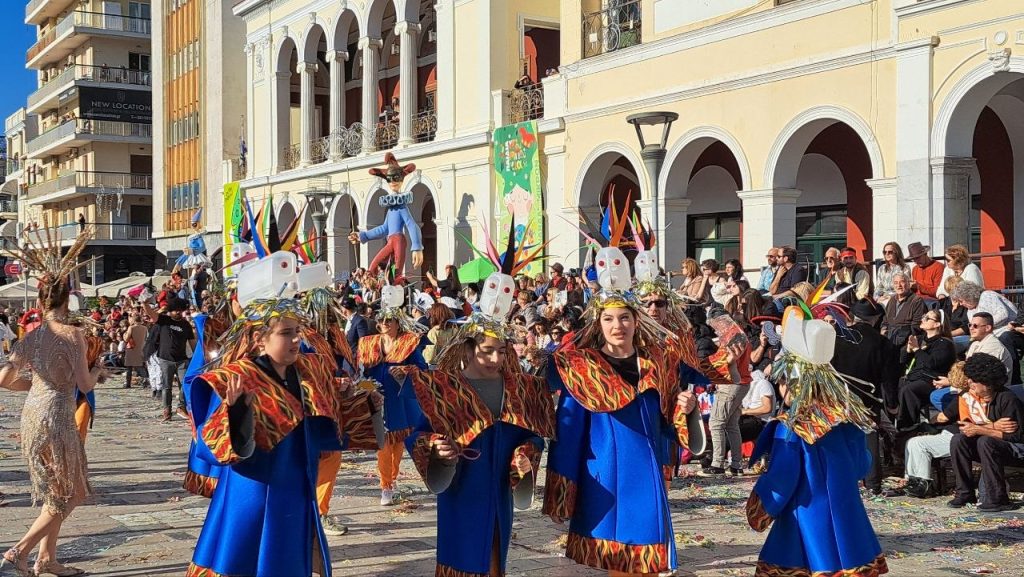 Πάτρα: Μεγάλη παρέλαση Καρναβαλιού 2026 - Δείτε πάνω από 300 φωτογραφίες