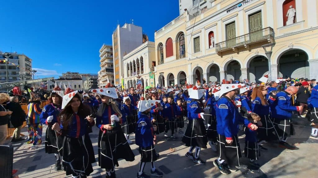 Πάτρα: Μεγάλη παρέλαση Καρναβαλιού 2026 - Δείτε πάνω από 300 φωτογραφίες