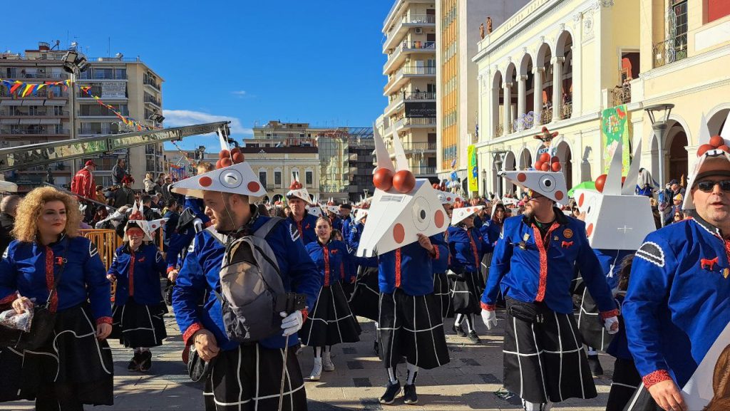 Πάτρα: Μεγάλη παρέλαση Καρναβαλιού 2026 - Δείτε πάνω από 300 φωτογραφίες