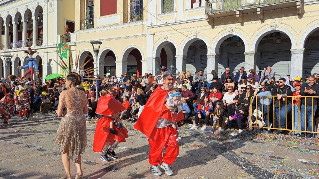 Πάτρα: Μεγάλη παρέλαση Καρναβαλιού 2026 - Δείτε πάνω από 300 φωτογραφίες