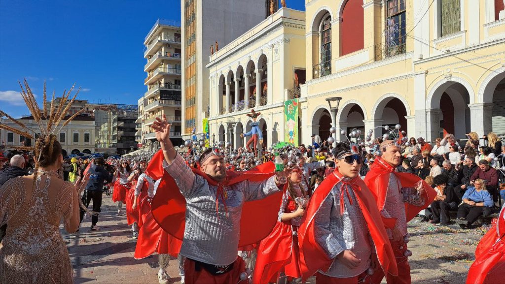 Πάτρα: Μεγάλη παρέλαση Καρναβαλιού 2026 - Δείτε πάνω από 300 φωτογραφίες