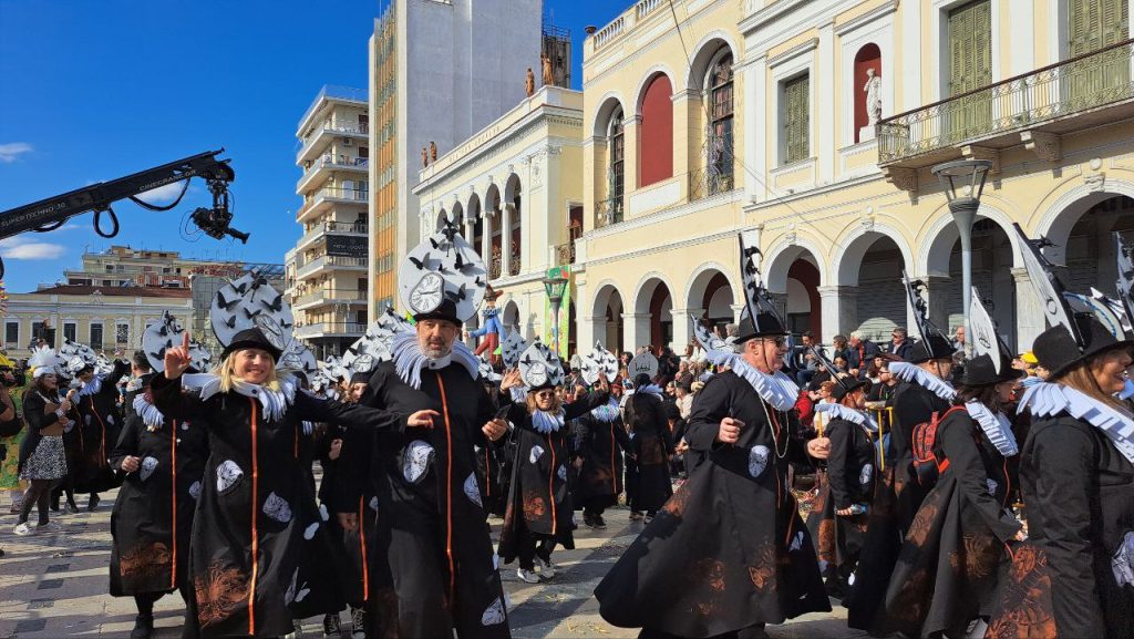 Πάτρα: Μεγάλη παρέλαση Καρναβαλιού 2026 - Δείτε πάνω από 300 φωτογραφίες