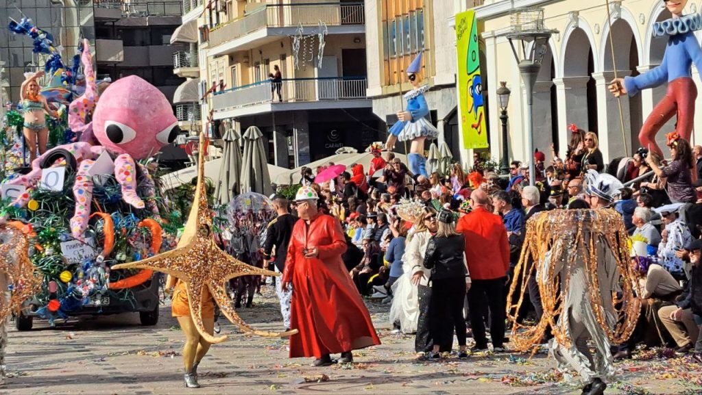 Πάτρα: Μεγάλη παρέλαση Καρναβαλιού 2026 - Δείτε πάνω από 300 φωτογραφίες