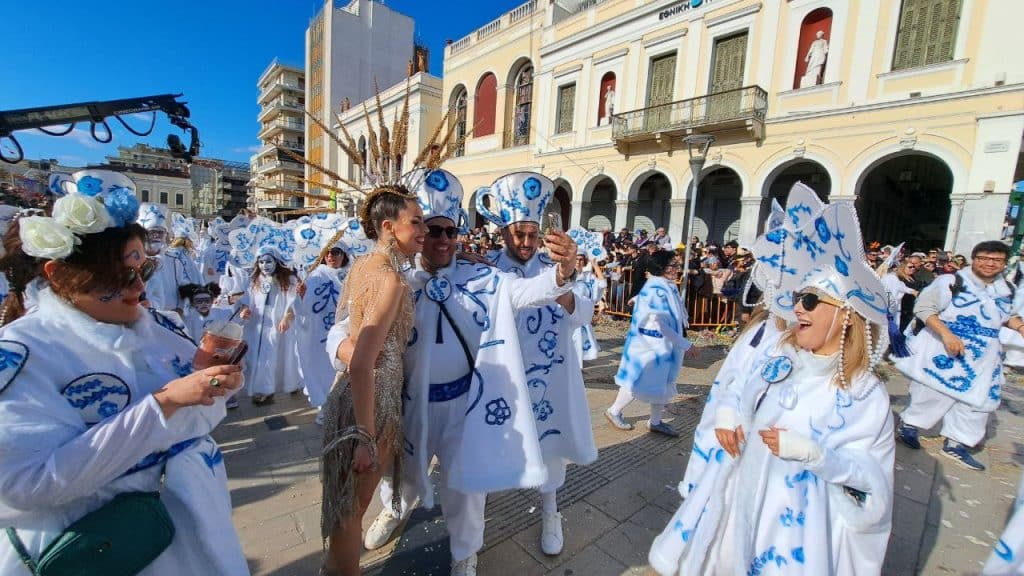 Πάτρα: Μεγάλη παρέλαση Καρναβαλιού 2026 - Δείτε πάνω από 300 φωτογραφίες