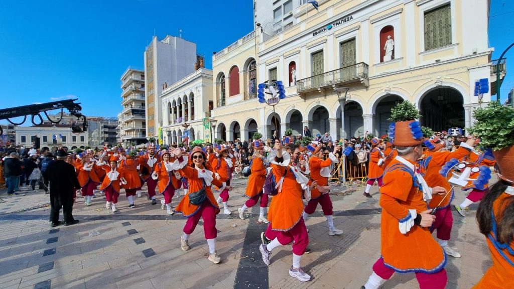 Πάτρα: Μεγάλη παρέλαση Καρναβαλιού 2026 - Δείτε πάνω από 300 φωτογραφίες