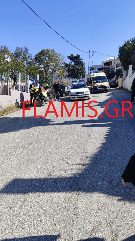 Πάτρα: Θρίλερ στο Μιντιλόγλι - Τρακτέρ χωρίς φρένα... βρέθηκε στο σχολείο! Η καρότσα έπεσε πάνω σε περιπολικό - φωτό