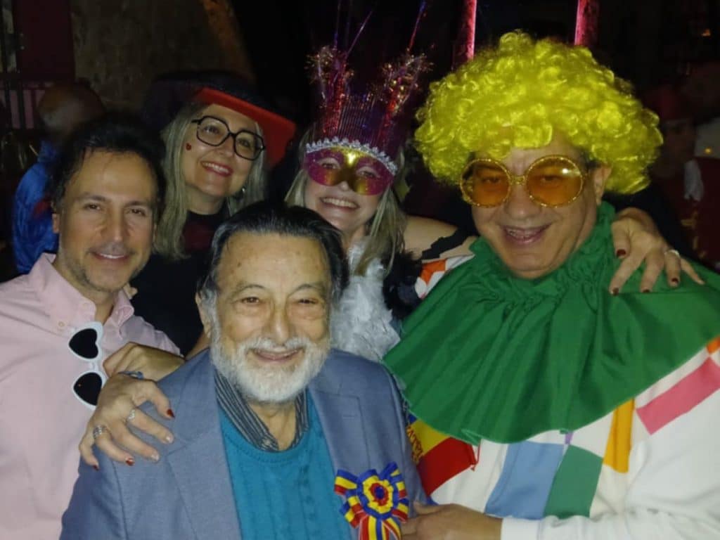 σπιράλ: Γενέθλια και αποκριάτικο πάρτι - φωτο