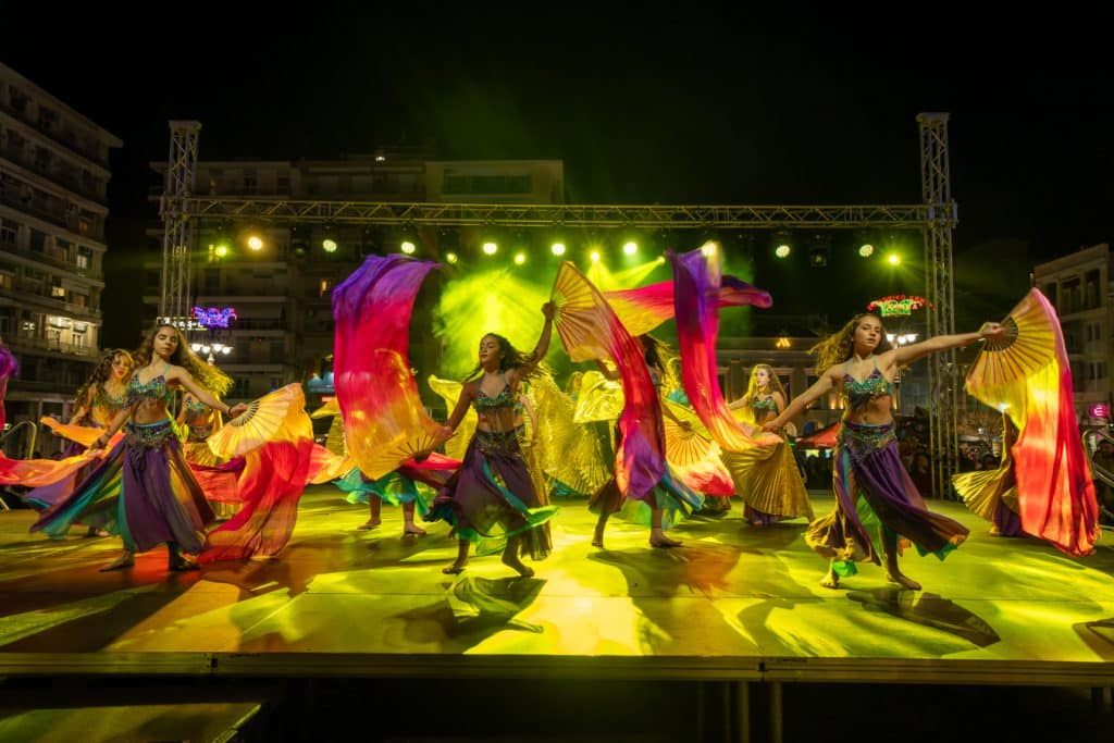 Πάτρα: Μοναδικό χορευτικό υπερθέαμα από τις Σχολές Χορού - Δείτε φωτό