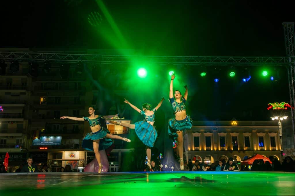 Πάτρα: Μοναδικό χορευτικό υπερθέαμα από τις Σχολές Χορού - Δείτε φωτό