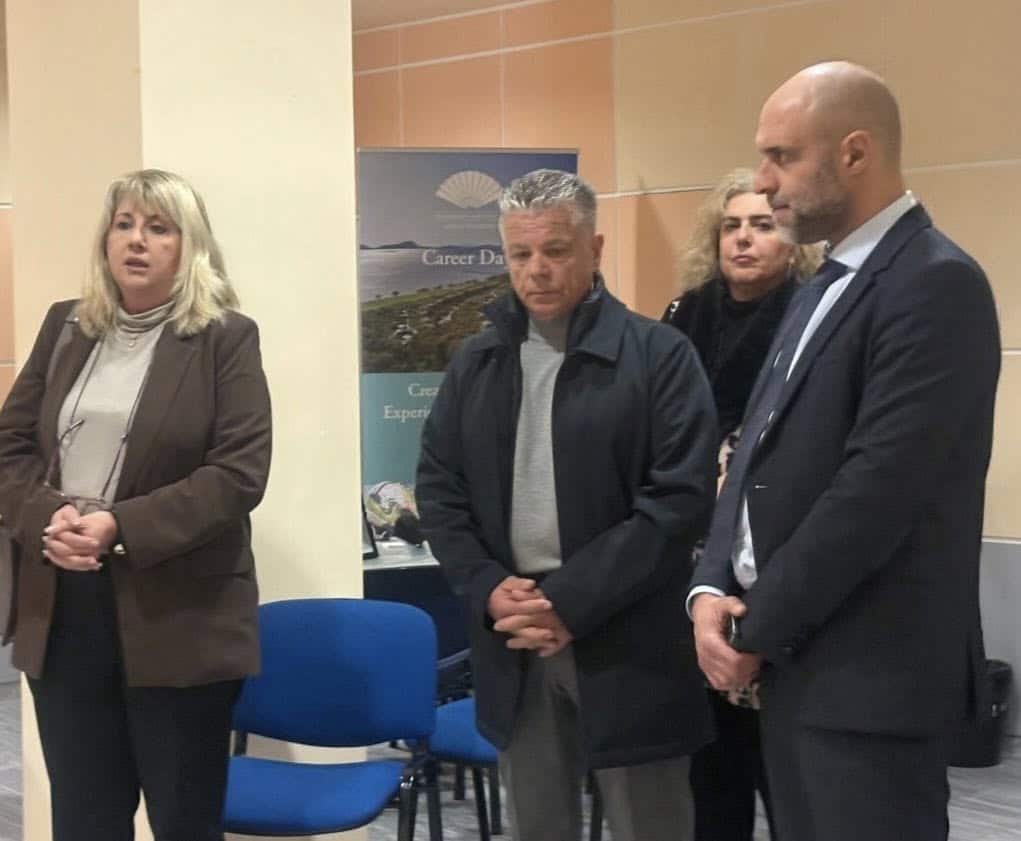 ΑΝΝΑ ΜΑΣΤΟΡΑΚΟΥ: Συνάντηση εργασίας με στελέχη της ΔΥΠΑ ΑΝΝΑ ΜΑΣΤΟΡΑΚΟΥ: Συνάντηση εργασίας με στελέχη της ΔΥΠΑ