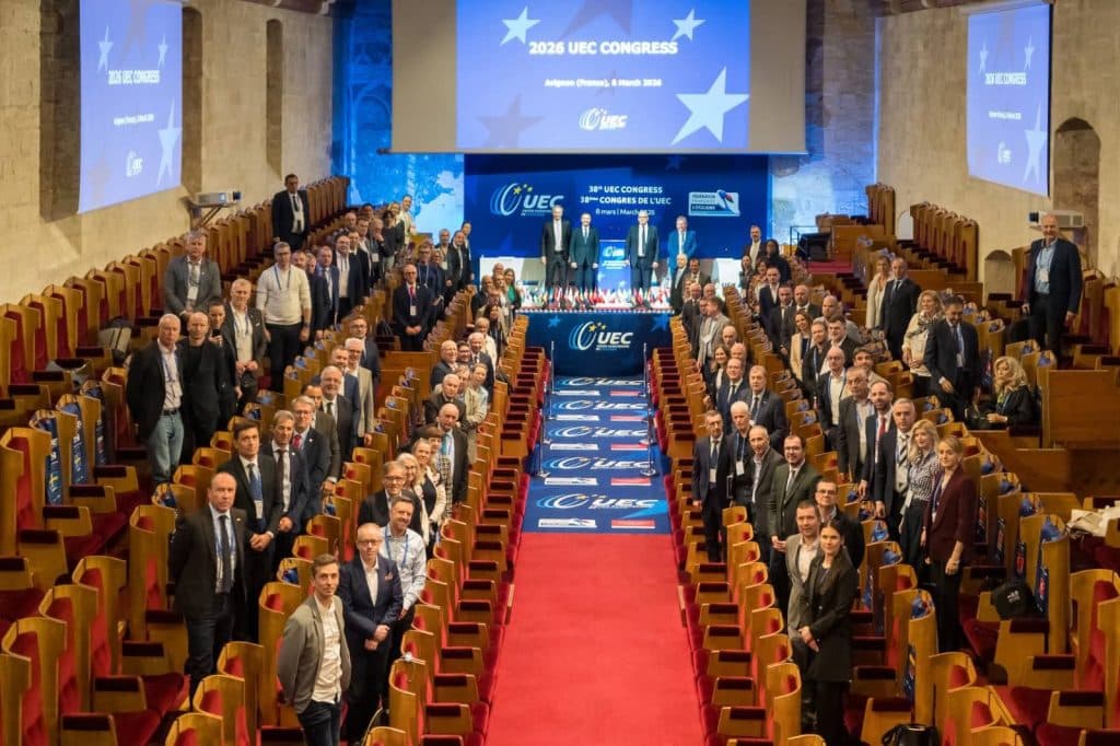 Πάτρα: Ο Βασίλης Διαμαντόπουλος στις εργασίες της 38ης ετήσιας Γενικής Συνέλευσης της Ευρωπαϊκής Ένωσης Ποδηλασίας - φωτο
