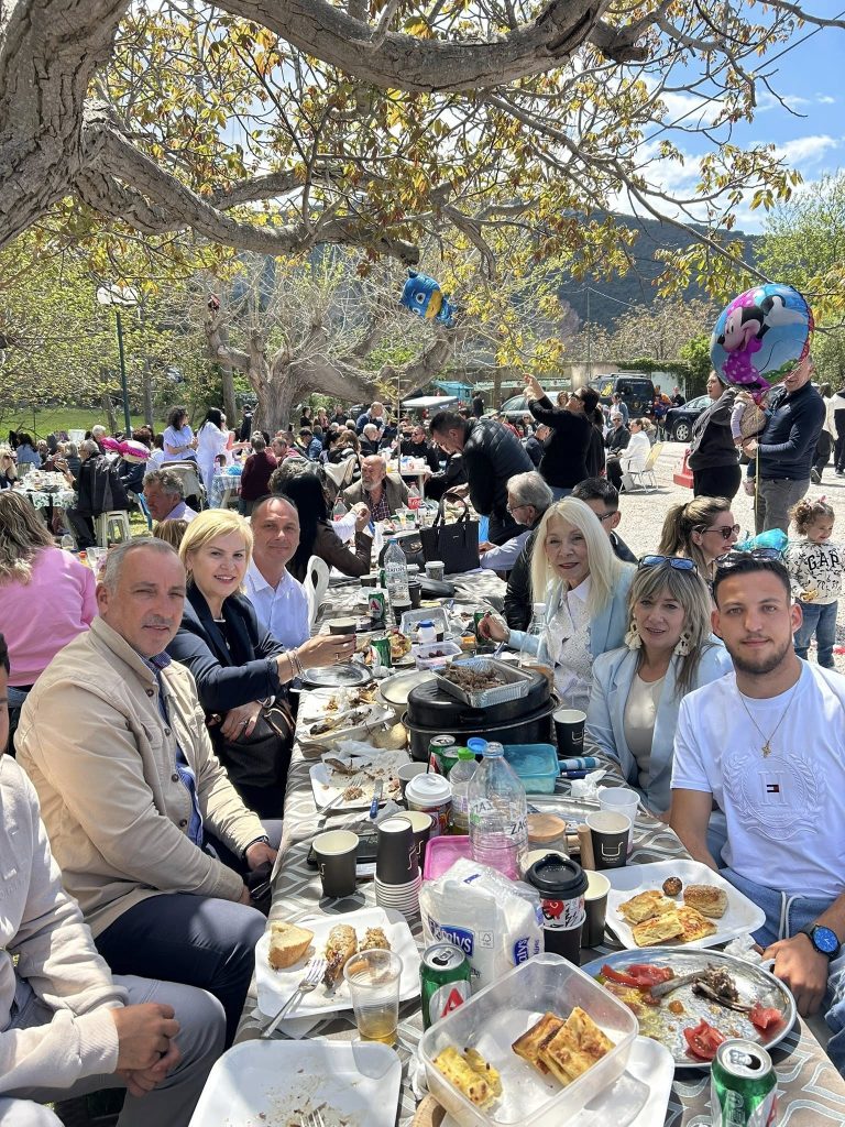 Στις εκδηλώσεις στο Ανω Σούλι η Γεωργία Ντάτσικα - φωτο