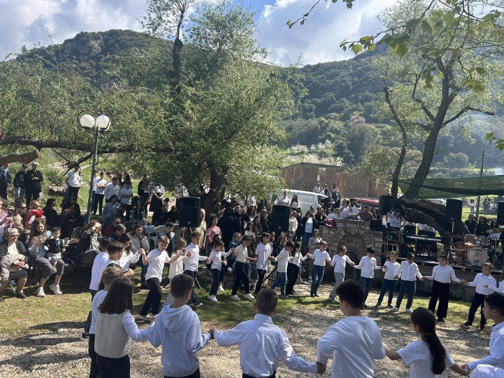 Στις εκδηλώσεις στο Ανω Σούλι η Γεωργία Ντάτσικα - φωτο