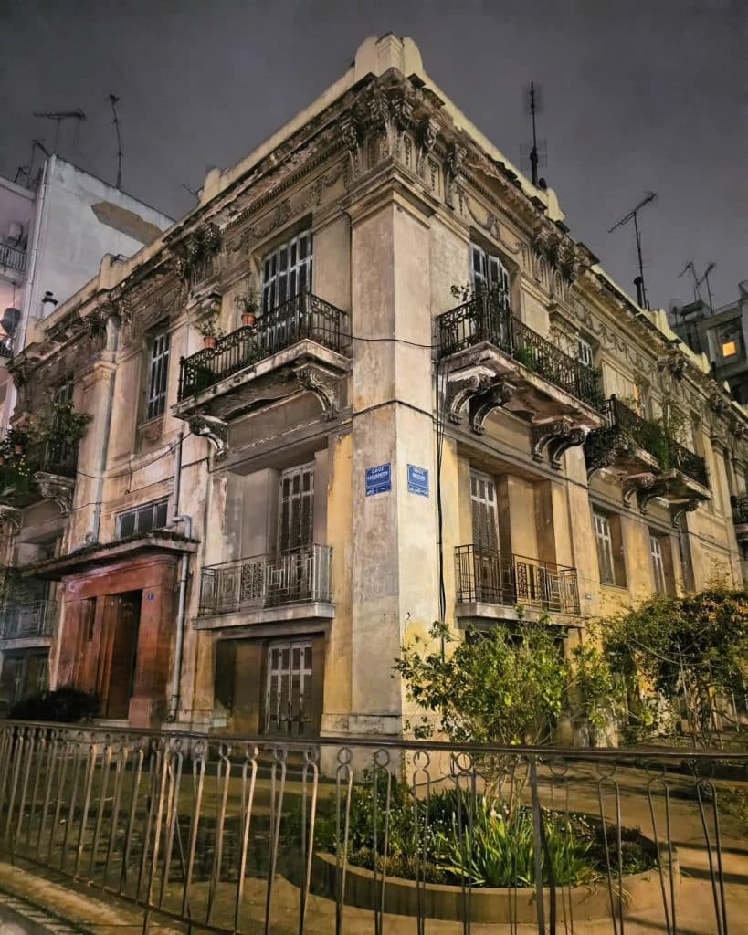 Η παλαιότερη σωζόμενη πολυκατοικία της Αθήνας