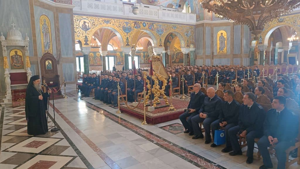 200 Σπουδαστές της ΣΜΥΑ στον Άγιο Ανδρέα Πατρών- Τους υποδέχθηκε ο Μητροπολίτης