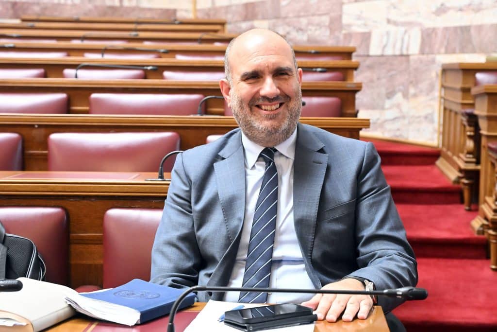 ΕΑΠ: Ιδού το πτυχίο του Δημήτρη Μαρκόπουλου