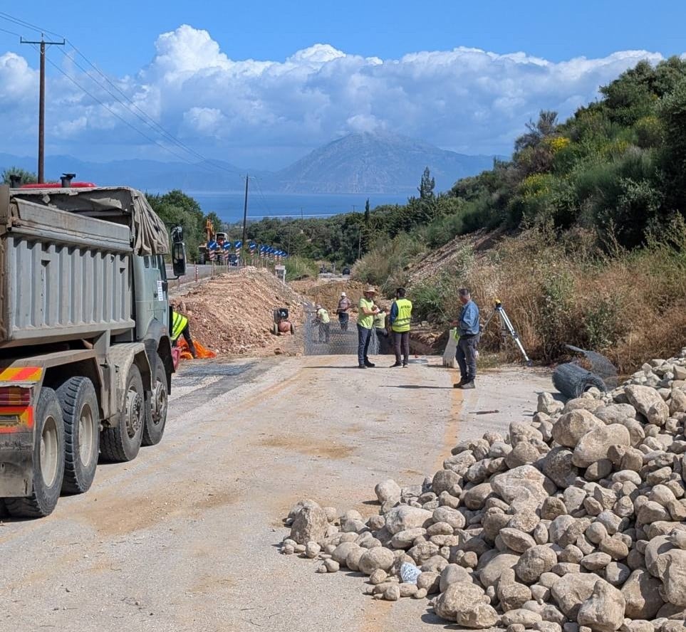 Σε εξέλιξη οι εργασίες διαπλάτυνσης της παράκαμψης στην Καλλιθέα Πατρών
