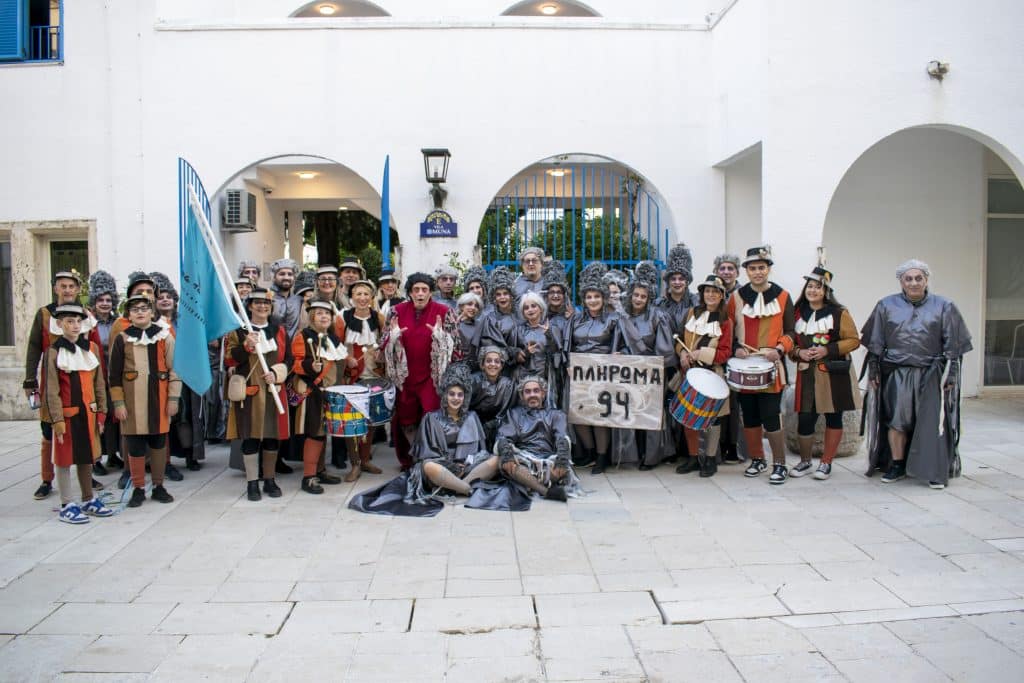 Το «Πλήρωμα 94» στο Καρναβάλι της Μπούντβα του Μαυροβουνίου Μόνη ελληνική αντιπροσωπεία μεταξύ 80 καρναβαλικών ομάδων - φωτο