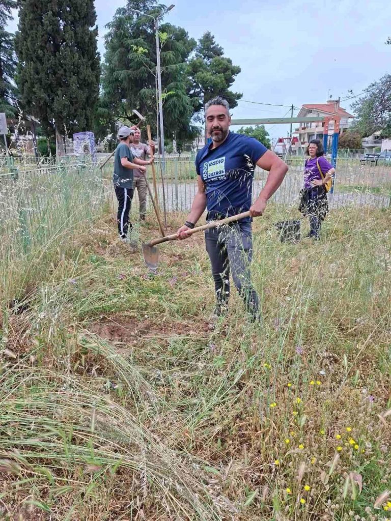 Πάτρα: Δημόσια συγχαρητήρια στους ταξιτζήδες! Αλλη μία πρωτοβουλία για το κοινωνικό σύνολο - φωτο