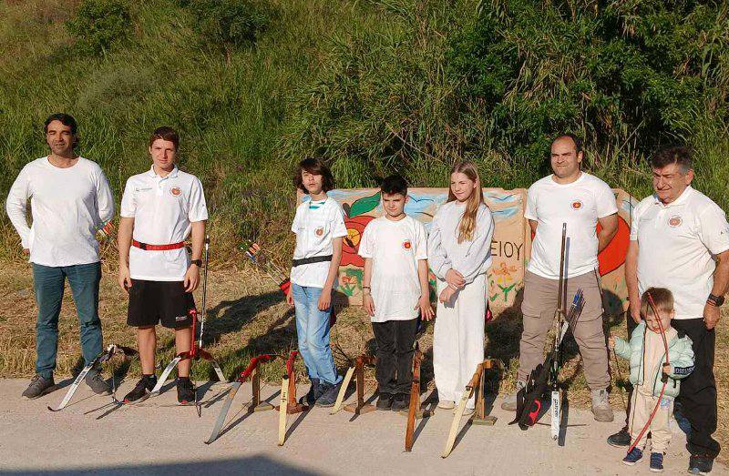 Δείτε φωτό: Γενέθλια για τον αθλητικό σύλλογο Τοξοβολίας Προαστείου Πατρών