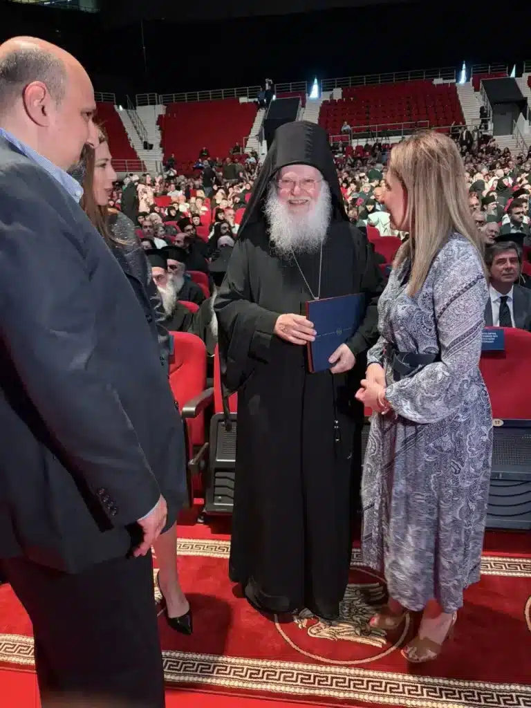 Αχαΐα: Με τον ηγούμενο Εφραίμ του Βατοπεδίου η βουλευτής Χριστίνα Αλεξοπούλου ΦΩΤΟ