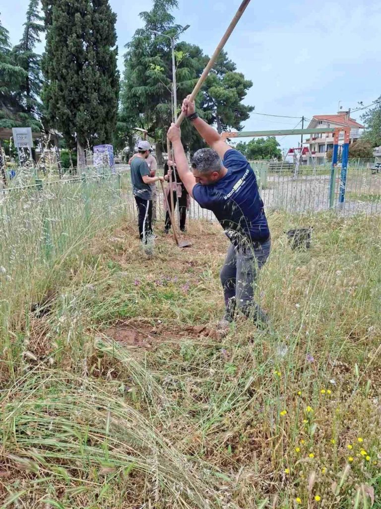 Πάτρα: Δημόσια συγχαρητήρια στους ταξιτζήδες! Αλλη μία πρωτοβουλία για το κοινωνικό σύνολο - φωτο