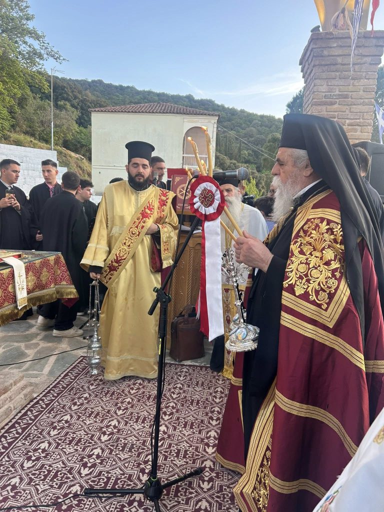 Η Γεωργία Ντάτσικα στον Αγιο Νικόλαο - φωτο