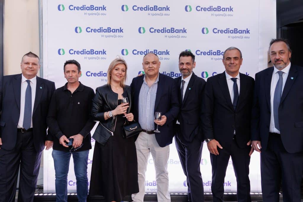 Δείτε φωτό: Εγκαίνια για τα καταστήματα Νέας Εμπειρίας της CrediaBank σε Καλαμάτα και Πάτρα