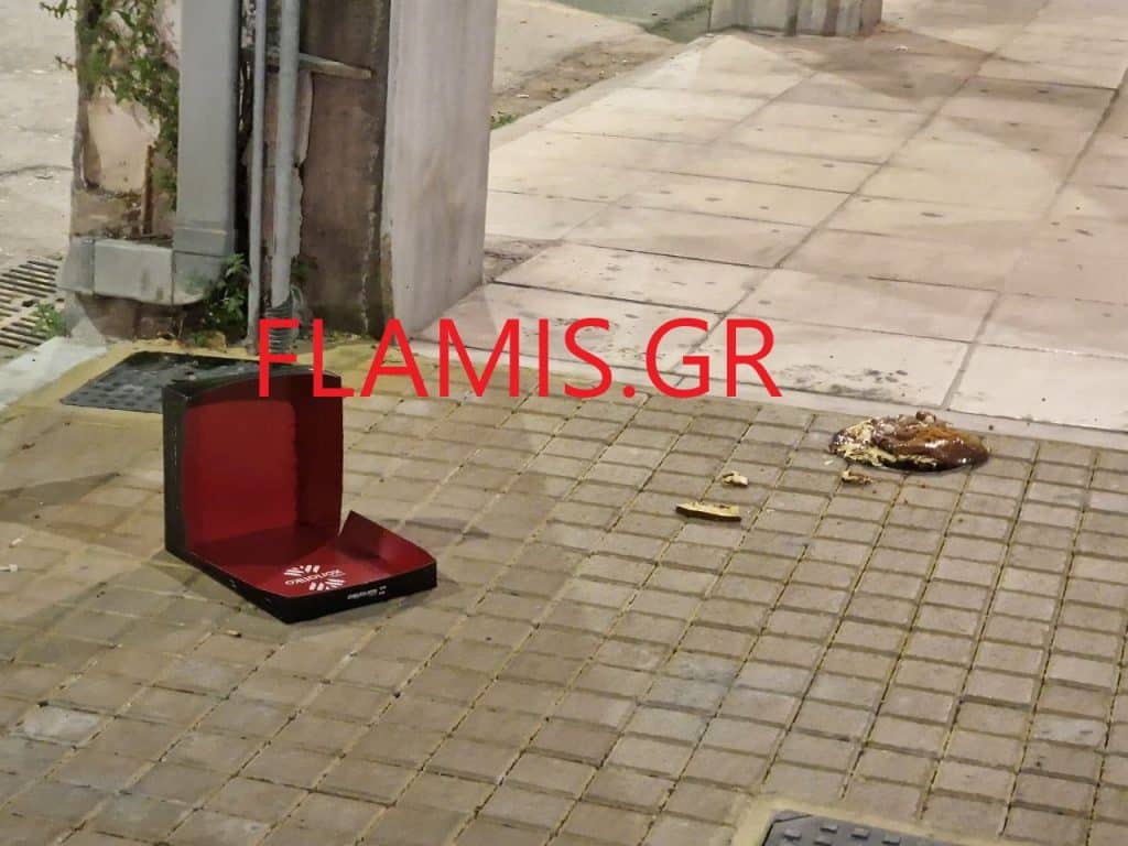Πάτρα: Μυστήριο στον πεζόδρομο Κανάρη! Γέμισε αίματα σε δύο σημεία! Η πεσμένη τούρτα στο πεζοδρόμιο - ΦΩΤΟ ντοκουμέντο