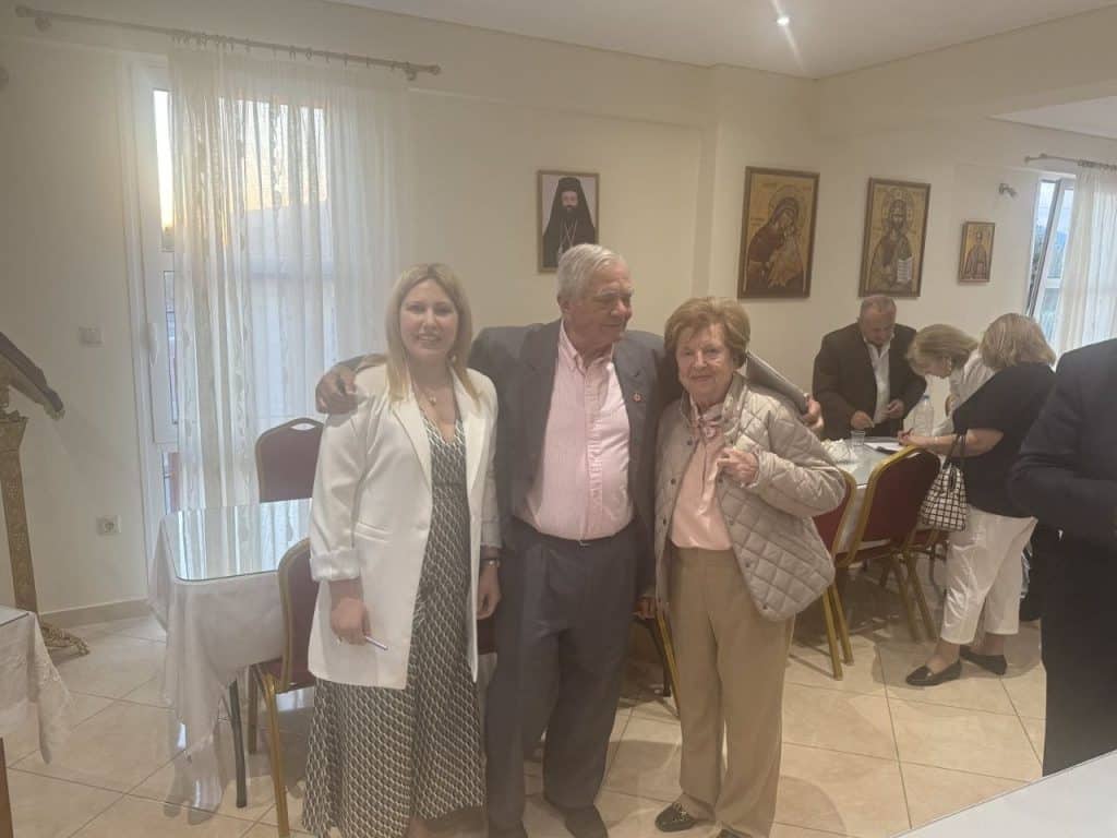 Πραγματοποιήθηκε η παρουσίαση του βιβλίου της Σοφίας Καυκοπούλου με τίτλο " Στα χείλη πεταλούδες" - φωτο