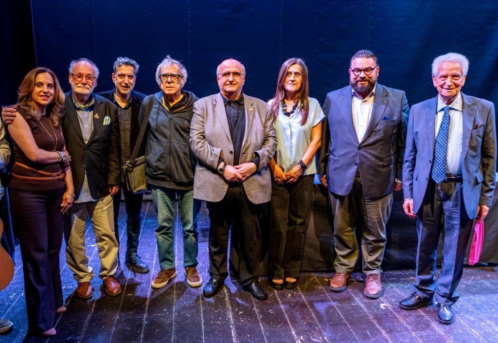 Τα "Χειρόγραφα" του Αντώνη Δ.Σκιαθά παρουσιάστηκαν στη γενέθλια πόλη τους την Πάτρα - φωτο