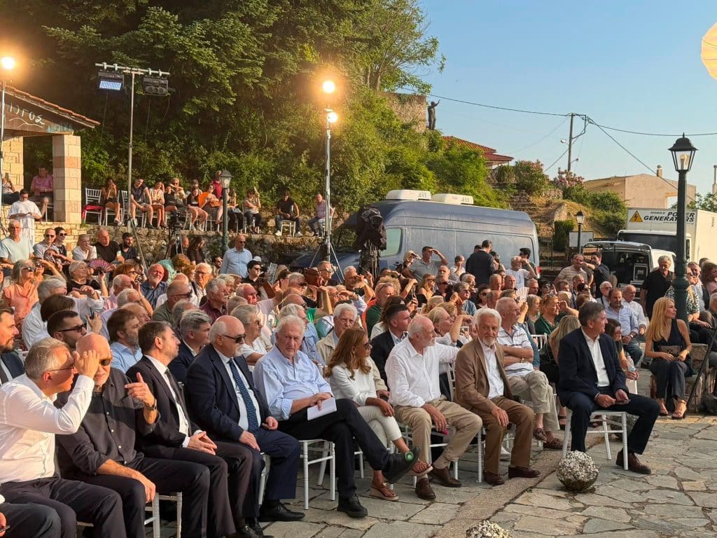 Τί θα έκανε σήμερα ο Ανδρέας για να πάει μπροστά η Ελλάδα - Εκδήλωση μνήμης στο Καλέντζι παρουσία Ανδρουλάκη και κορυφαίων στελεχών του ΠΑΣΟΚ