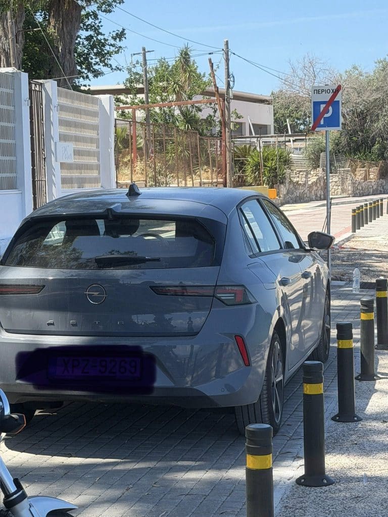 Πάτρα - ΤΩΡΑ: Δείτε τι κάνουν στην παραλία του Ρίου ασυνείδητοι οδηγοί - φωτο Πάτρα - ΤΩΡΑ: Δείτε τι κάνουν στην παραλία του Ρίου ασυνείδητοι οδηγοί - φωτο