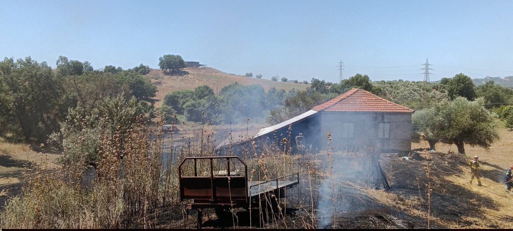 Δυτική Ελλάδα: Συναγερμός για φωτιά στο Σιμόπουλο - φωτο Δυτική Ελλάδα: Συναγερμός για φωτιά στο Σιμόπουλο - φωτο