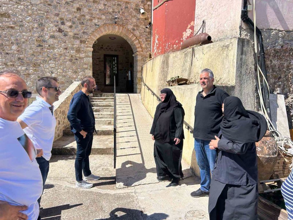 Φαρμάκης: Με έργα ουσίας ενισχύουμε την περιοχή των Καλαβρύτων! - φωτο