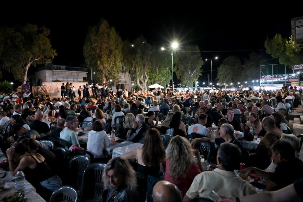 Με μεγάλη επιτυχία πραγματοποιήθηκε η επετειακή εκδήλωση για τα 60 χρόνια του Συλλόγου Παραλίας Πατρών «Η ΑΝΑΓΕΝΝΗΣΗ» - φωτο