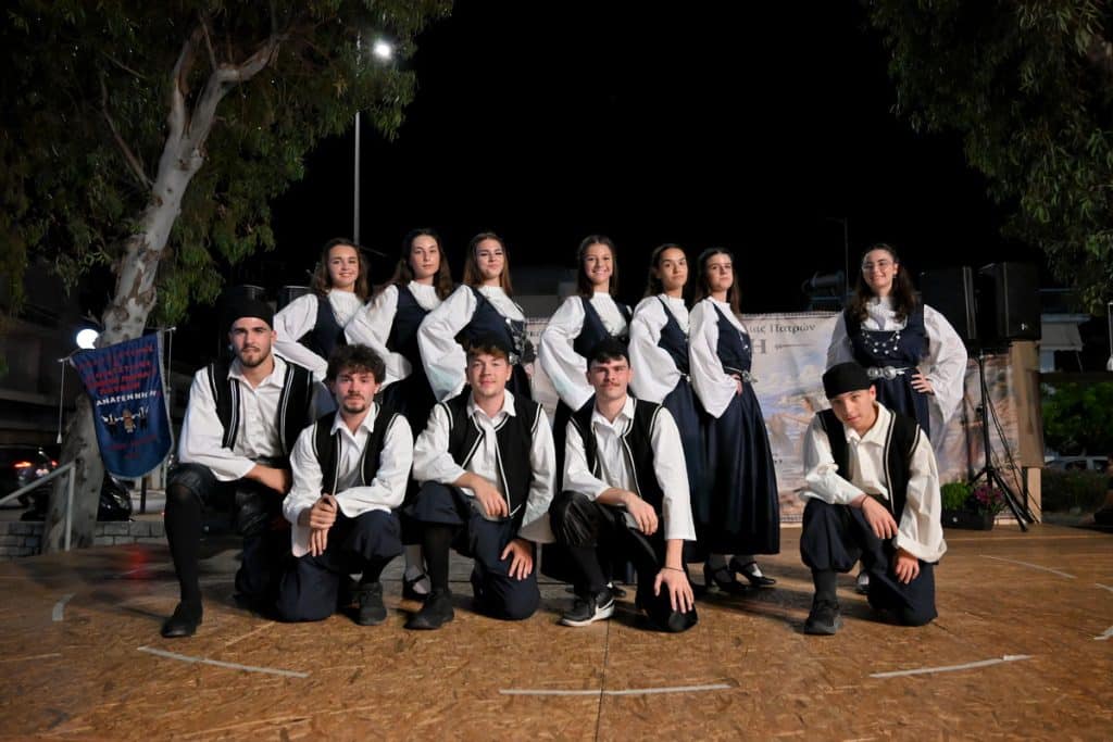 Με μεγάλη επιτυχία πραγματοποιήθηκε η επετειακή εκδήλωση για τα 60 χρόνια του Συλλόγου Παραλίας Πατρών «Η ΑΝΑΓΕΝΝΗΣΗ» - φωτο