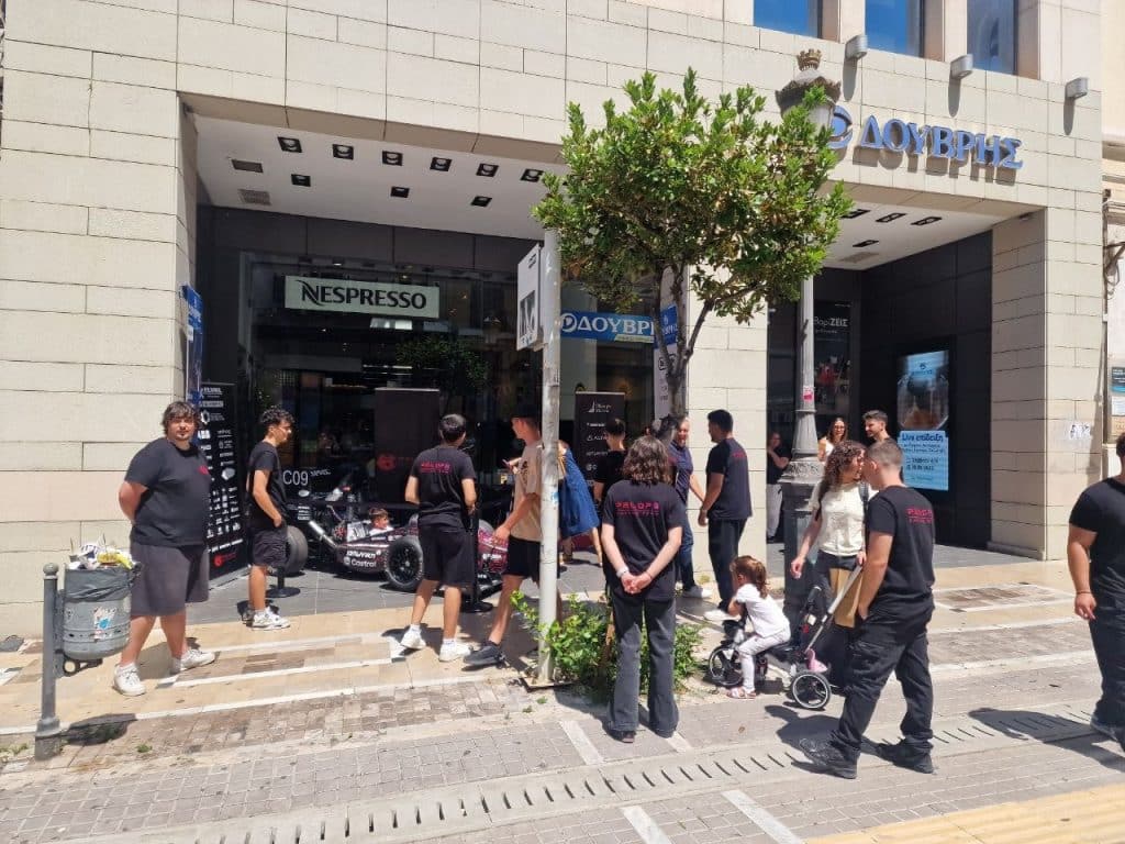 Το αυτοκίνητο formula του Πανεπιστημίου Πατρών... πήγε Δούβρη - φωτο και βίντεο