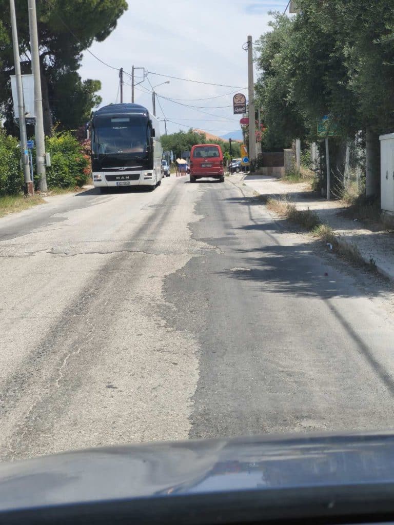 ΖΗΤΟΥΝΤΑΙ ΜΕΤΡΑ ΓΙΑ ΤΗΝ ΠΑΛΙΑ ΟΔΟ ΜΕΧΡΙ Κ. ΑΧΑΪΑ Επιβεβαιώνει η Ολυμπία Οδός: Πάνω από τους μισούς… δεν περνάνε διόδια και «κατεβαίνουν» ΒΙΠΕ