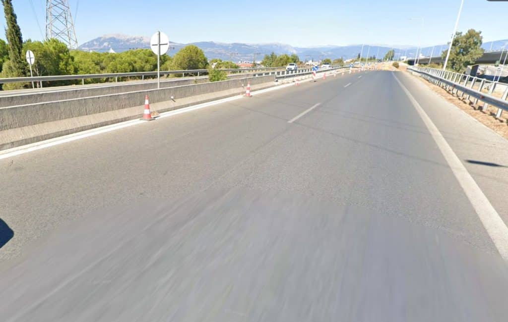 ΤΡΑΓΩΔΙΑ ΣΤΗΝ ΠΑΤΡΑ: «Μπάχαλο» με τη σήμανση! Ποιος ευθύνεται για τους θανάτους πατέρα και γιου; Αποκαλυπτικές φωτογραφίες