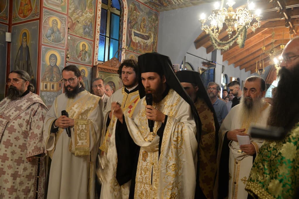 Πλήθος πιστών στην εορτή του Οσίου Γερβασίου στην Πάτρα - φωτο