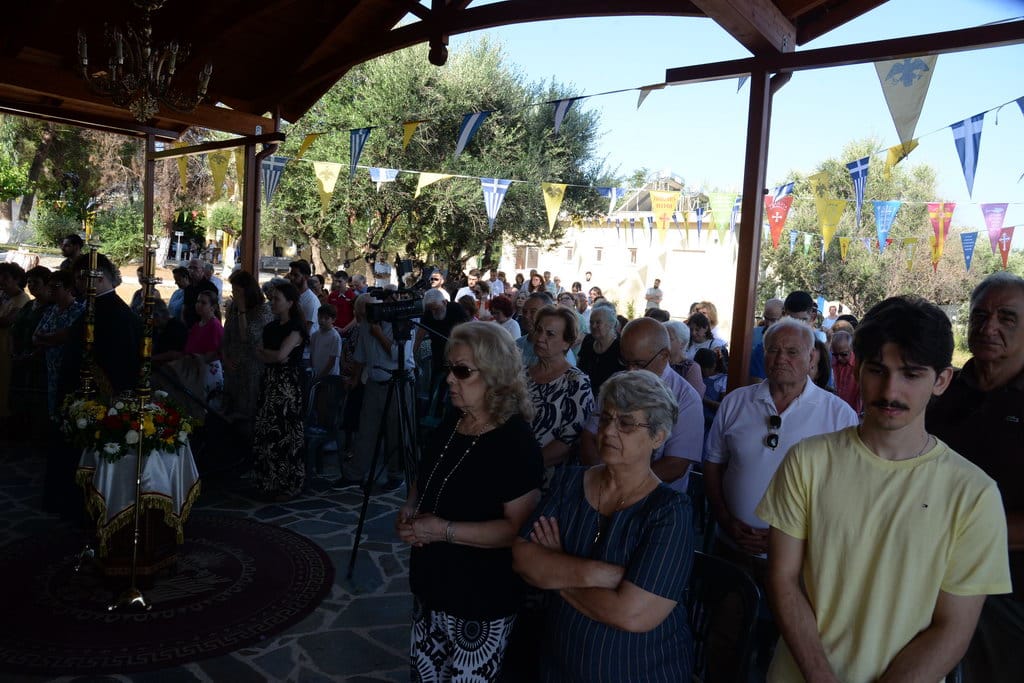 Πλήθος πιστών στην εορτή του Οσίου Γερβασίου στην Πάτρα - φωτο