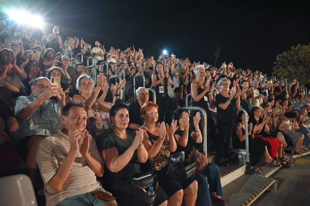 Πάτρα: Ο κατά φαντασίαν ασθενής... στο Φεστιβάλ -φωτο