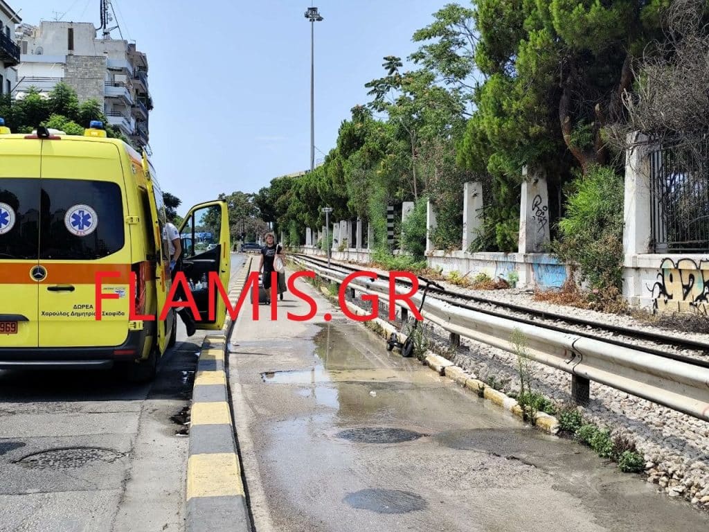 Πάτρα - Ατύχημα λόγω βροχής στον ποδηλατόδρομο! Γέμισε αίματα το οδόστρωμα - φωτο
