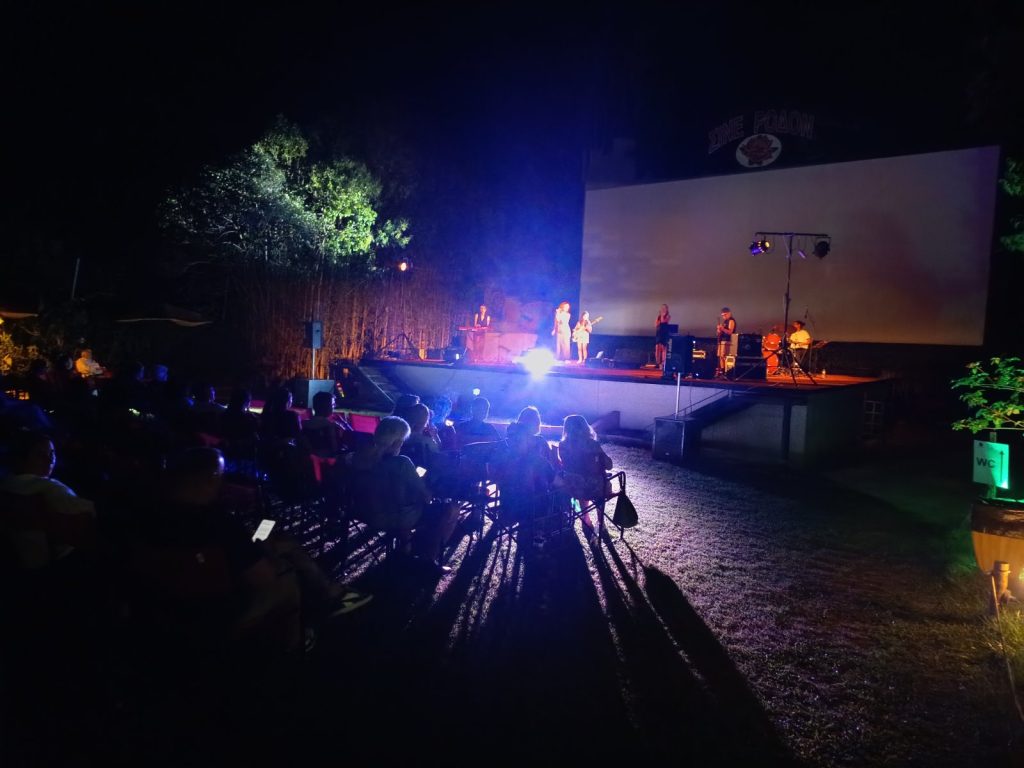 Μια μαγευτική μουσική βραδιά με τη SELINI στο 15ο Φεστιβάλ Ανδραβίδας-Κυλλήνης - φωτο