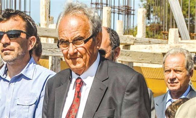 Πάτρα: Η μαφία απειλεί Πατρινό δικηγόρο! Αλλάζει αυτοκίνητο και... εμφάνιση - φωτο