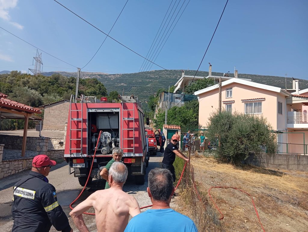 Κι άλλη φωτιά στη Ναύπακτο - φωτο