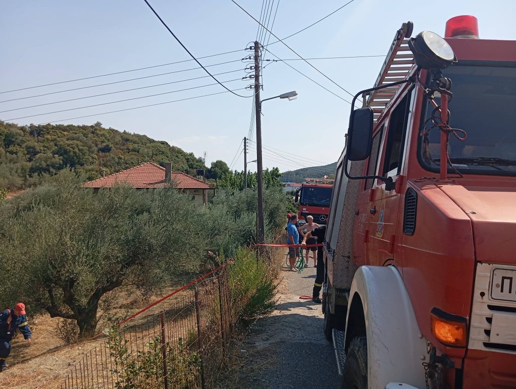 Κι άλλη φωτιά στη Ναύπακτο - φωτο