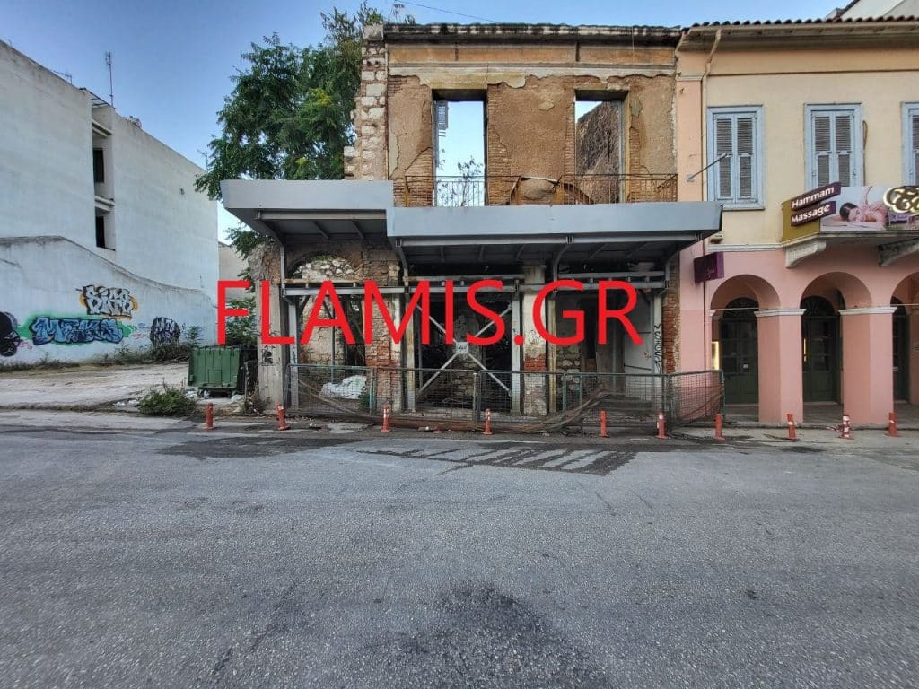Πάτρα: Κλειστή η οδός Γερμανού από χθες τη νύχτα! Απαγορεύεται η πρόσβαση σε οικοδομικό τετράγωνο - βιντεο