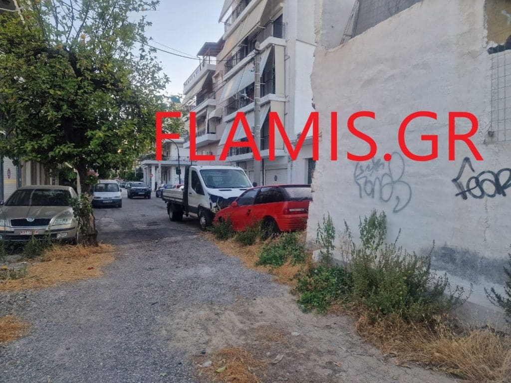 "Τα βρήκαν" Δήμος Πατρέων και ιδιοκτήτης: «Πέφτει» το σπίτι στη Ναυαρίνου και συνδέεται Κανακάρη με Βενιζέλου "Τα βρήκαν" Δήμος Πατρέων και ιδιοκτήτης: «Πέφτει» το σπίτι στη Ναυαρίνου και συνδέεται Κανακάρη με Βενιζέλου